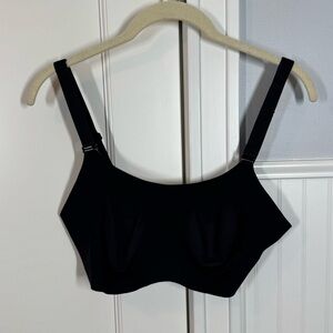 Knix‎ Wireless Bra Size 6 black